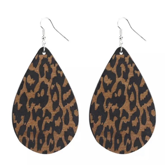 Leopard Cheetah Print Wood Teardrop Earrings, Large 2.75” , Animal Print, New - Picture 2 of 3